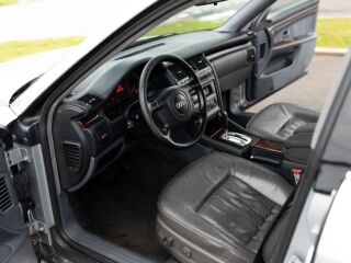 Audi A8 2.5 110kW