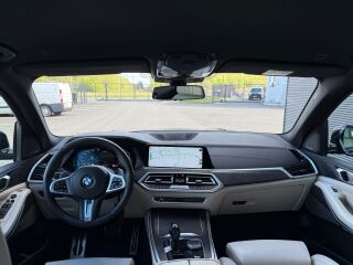 BMW X5 M Sportpakett 290кВ
