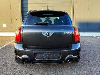 MINI Cooper S JOHN WORKS COUNTRYMAN 1.6 TURBO 140кВ