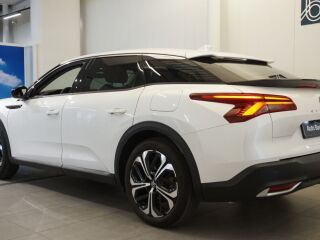 Citroen C5 X Shine Pack Plug-In Hybrid 225 AT8 1.6 165кВ