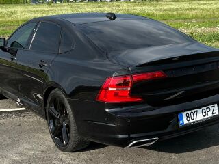Volvo S90 INSCRIPTION AWD 2.0 D5 173kW