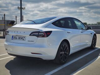 Tesla Model 3 Long Range 366kW 153kW