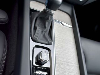 Volvo XC60 AWD H&K LUXURY INSCRIPTION INTELLI SAFE MY201 2.0 D4 140kW