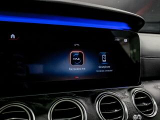 Mercedes-Benz E 300 AMG 4-MATIC 2.0 143kW