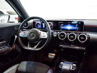 Mercedes-Benz A 200 AMG-Line 1.3 120kW
