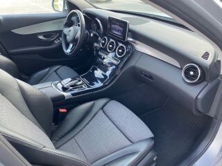Mercedes-Benz C 220 Avangarde 2.1 125kW