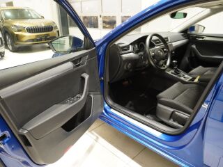 Skoda Superb AMBITION COMBI 4X4 2.0 TDI 147kW