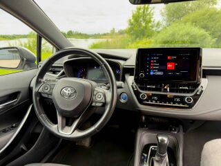 Toyota Corolla Active Plus 1.8 72кВ