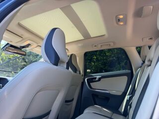 Volvo XC60 R-Design AWD 2.4 158kW