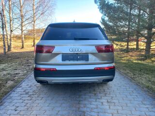 Audi Q7 Quattro 3.0 200kW