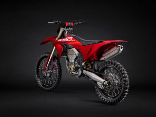 Ducati Desmo450 MX 1-sil Desmodromic 56kW