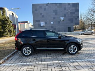 Volvo XC60 AWD SUMMUM MY2017 2.4 2.4 MY2017   PRO  140kW 140kW
