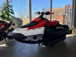 Sea Doo Spark Trixx 2025