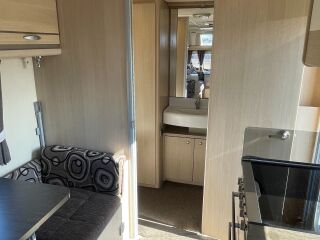 Swift Sterling Eccles Sport 524 Aku Mover