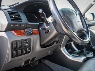 Toyota Land Cruiser Camper 3.0 127кВ