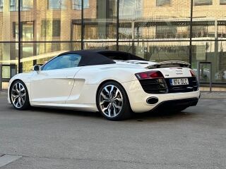 Audi R8 Spyder quattro Carbon 5.2 V10 386kW