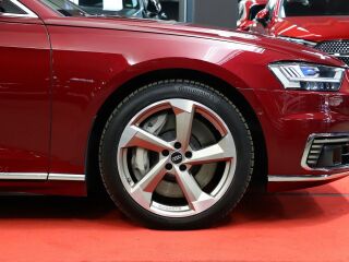 Audi A8 60 TFSIe quattro 3.0 250kW