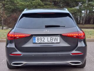 Mercedes-Benz C 220 4 Matic Avantgarde 2.0 147kW