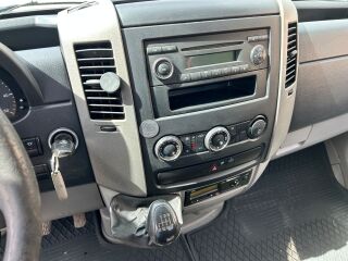 Mercedes-Benz Sprinter 513 CDI VINCH + RAMPS 2.1 95kW