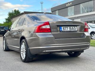 Volvo S80 3.2 R6 175kW