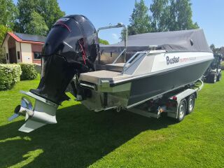 Buster Super Magnum 257kW