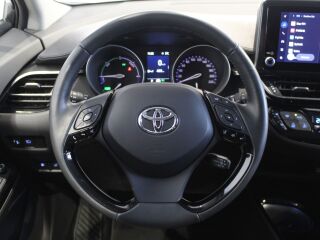 Toyota C-HR Style 1.8 72кВ