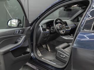BMW X5 xDdrive30d M-Sport Shadow Line 3.0 195кВ