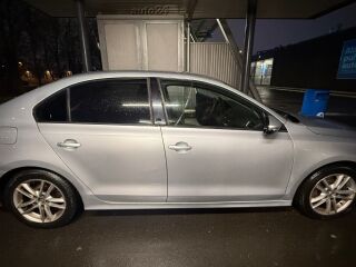 Volkswagen Jetta 1.4 118kW