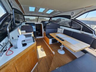 Grandezza 33 OC Volvo Penta D-6
