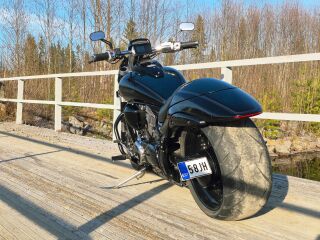 Suzuki VZR 1800 92кВ