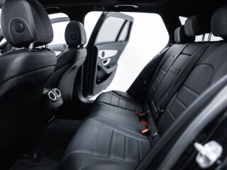 Mercedes-Benz C 350 e AMG Line 2.0 R4 205kW