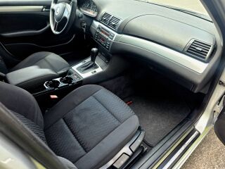 BMW 325 2.5 R6 M54B25 141kW