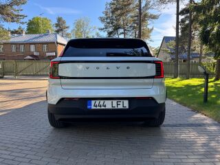 Volvo EX30 Ultra 200kW