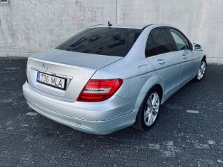 Mercedes-Benz C 220 2.1 125kW
