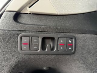 Audi Q7 S-Line Quattro 3.0 200kW