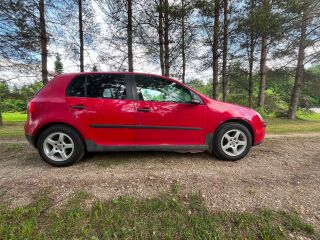 Volkswagen Golf 1.6 75kW