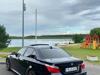 BMW 550 4.8 270kW