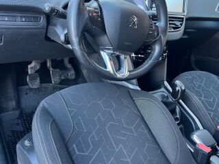 Peugeot 2008 1.4 R4 50kW