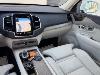 Volvo XC90 AWD Long Range 7K Luxury Intelli Safe MY22 2.0 T8 Recharge PHEV Long Range 335kW