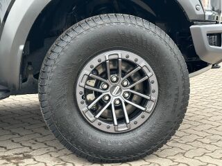Ford F-150 SVT SuperCrew Cab Raptor 3.5 V6 EcoBoost 450hp
