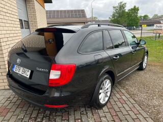 Skoda Superb Facelift 1.8 TSI Turbo 118kW