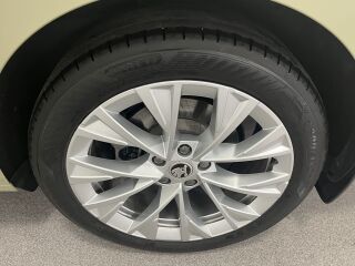 Skoda Superb Combi Selection 2.0 TDI 110kW
