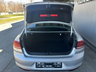 Volkswagen Passat Business 1.5 TSI 110kW