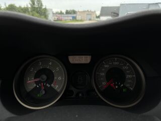 Renault Megane 1.6 82кВ