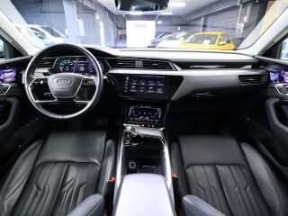 Audi e-tron 50 Advanced 230kW