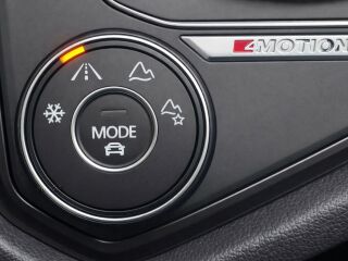 Volkswagen Tiguan 4 MOTION 2.0 TDI 110кВ