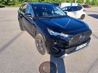 Toyota RAV4 ADVENTURE AWD 2.5 131kW