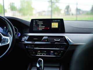 BMW 530 xDrive M-Sportpakett Shadowline 3.0 195кВ