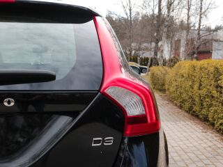 Volvo V60 D3 2.0 120kW