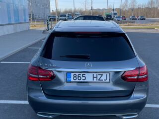 Mercedes-Benz C 300 2.0 143kW